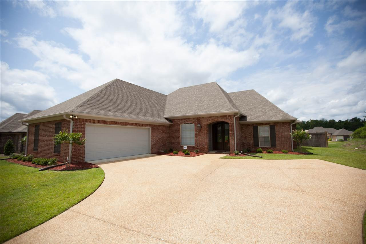 115 Springmeade Road Clinton, MS 39056 - Photo 3 of 49 Photo 4