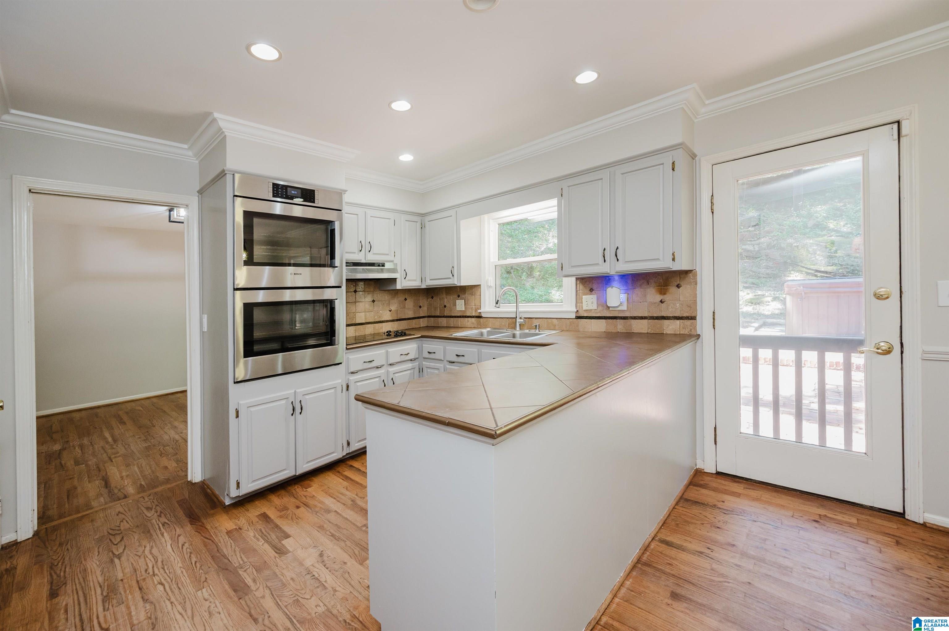 5812 Southcrest Road Birmingham, AL 35213 - Photo 13 of 55