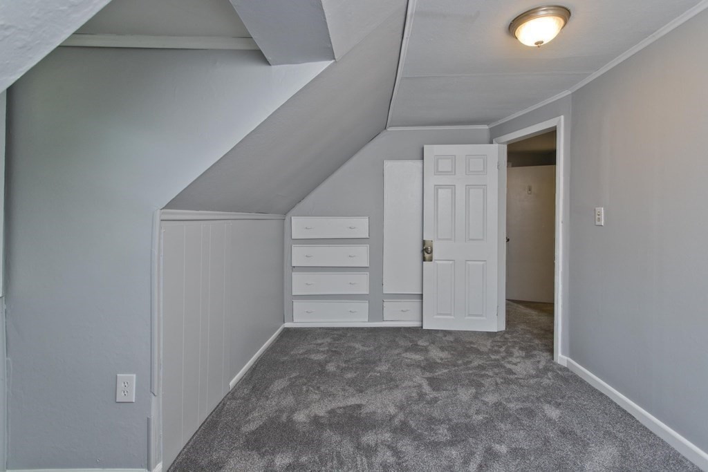 165 Rosewell Street Springfield, MA 01109 - Photo 16 of 18 Gallery Image 16