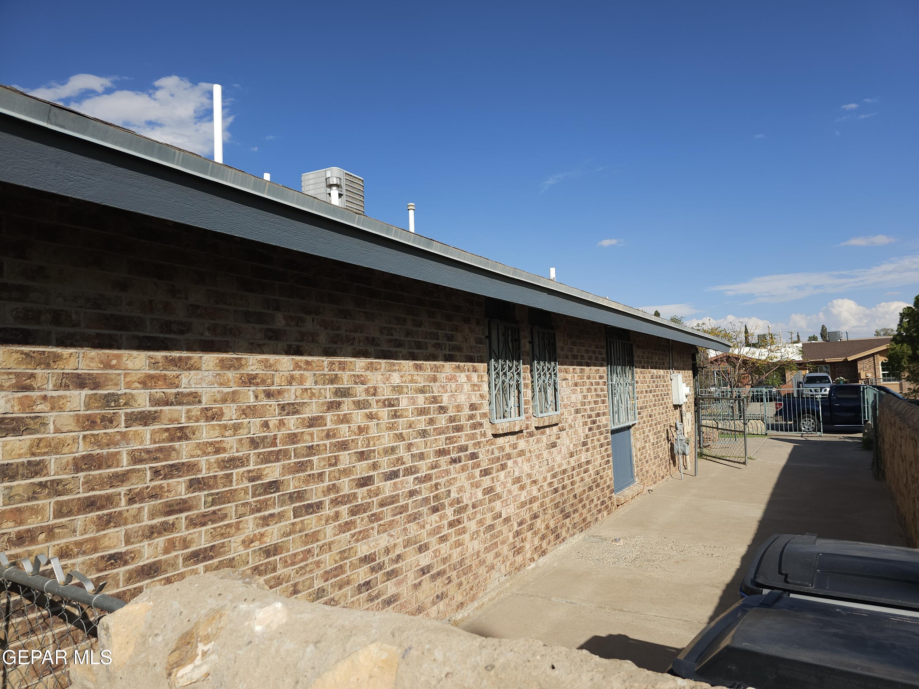 833 Destello Road El Paso, TX 79907 - Photo 44 of 55 a view of parking area