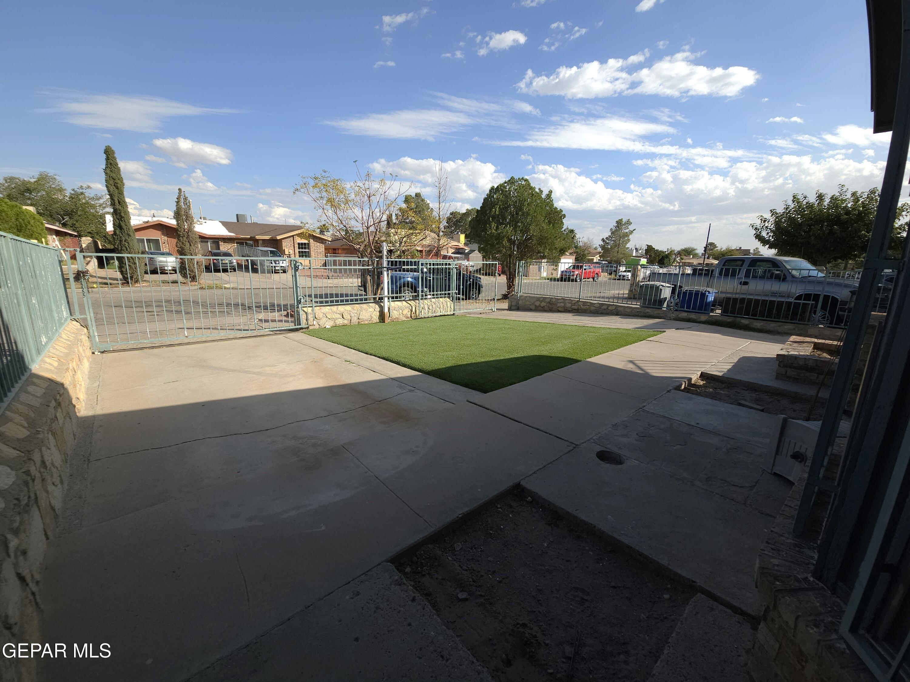 833 Destello Road El Paso, TX 79907 - Photo 47 of 55 a view of outdoor space yard and patio
