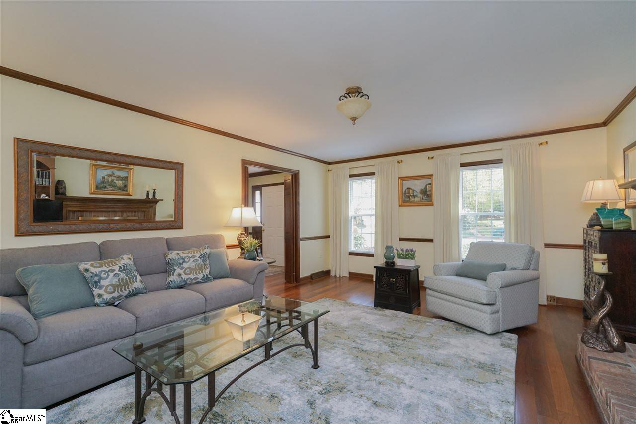 102 Stonecrest Road Greer, SC 29650 - Photo 11 of 33 Gallery Image 11