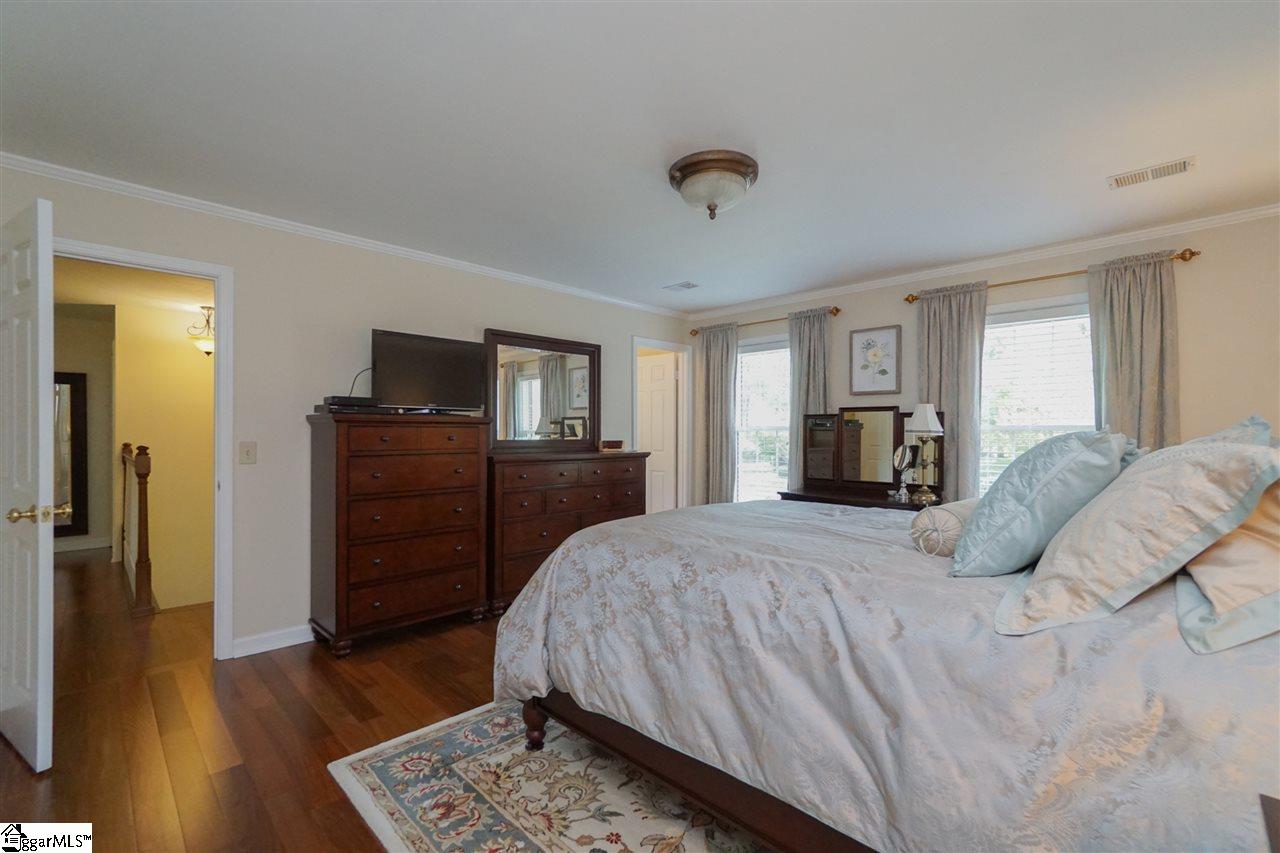 102 Stonecrest Road Greer, SC 29650 - Photo 19 of 33 Gallery Image 19