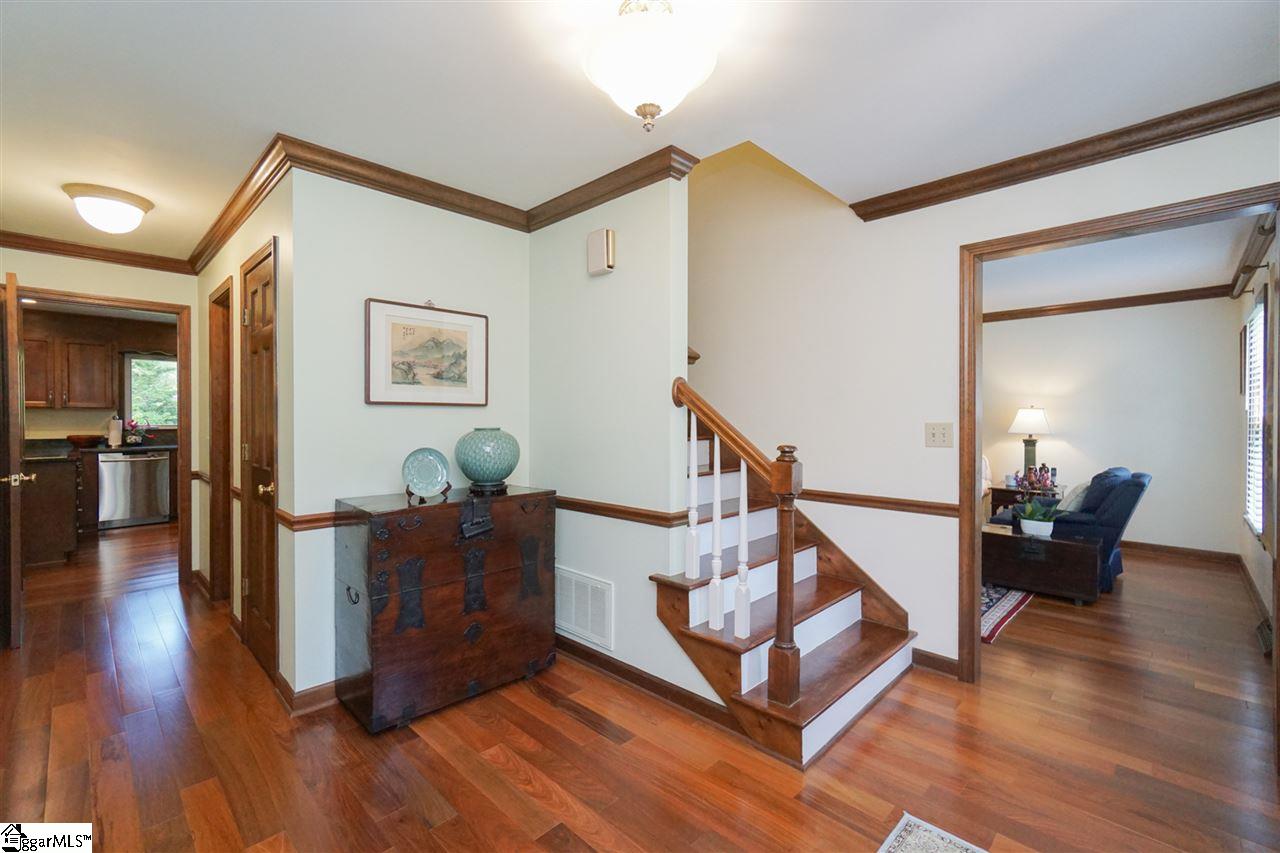 102 Stonecrest Road Greer, SC 29650 - Photo 24 of 33 Gallery Image 24