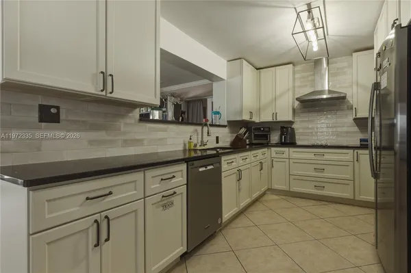 $4,650 | 13821 Southwest 14th Street, Miami, FL 33184