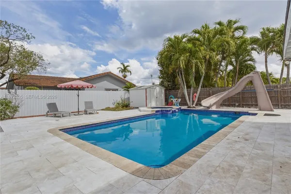 $4,650 | 13821 Southwest 14th Street, Miami, FL 33184