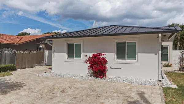 $4,650 | 13821 Southwest 14th Street, Miami, FL 33184