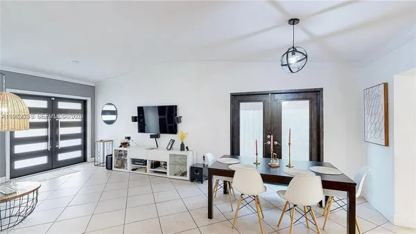 $4,650 | 13821 Southwest 14th Street, Miami, FL 33184