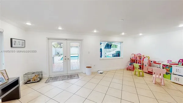 $4,650 | 13821 Southwest 14th Street, Miami, FL 33184