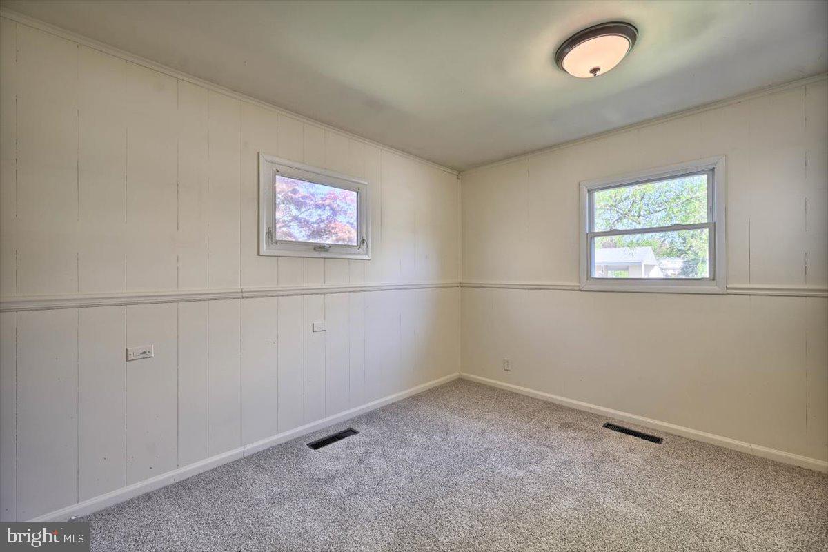 1914 Blue Ridge Drive Lancaster, PA 17603 - Photo 16 of 32 Gallery Image 16