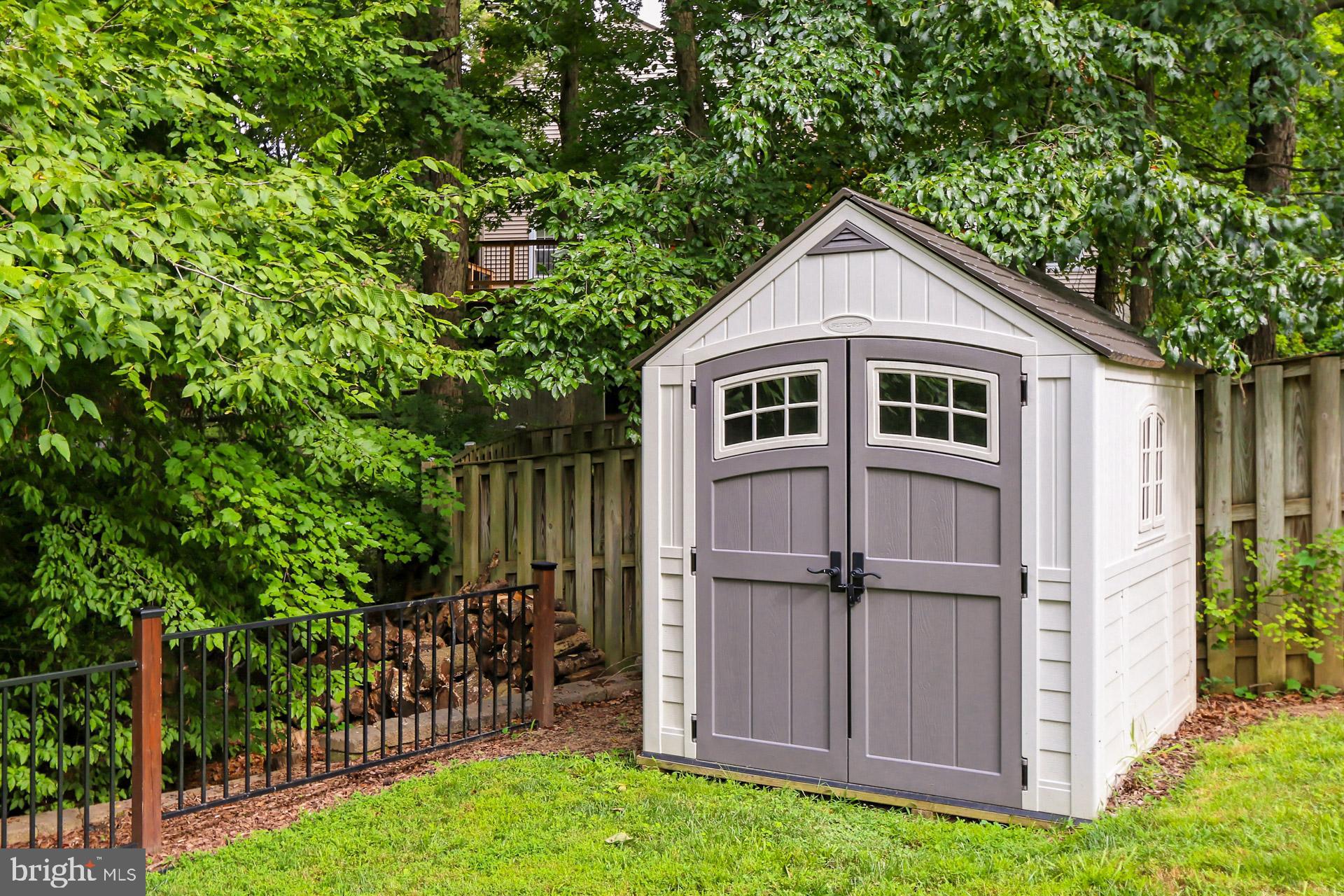 7004 Maple Tree Lane Springfield, VA 22152 - Photo 52 of 58 Garden shed