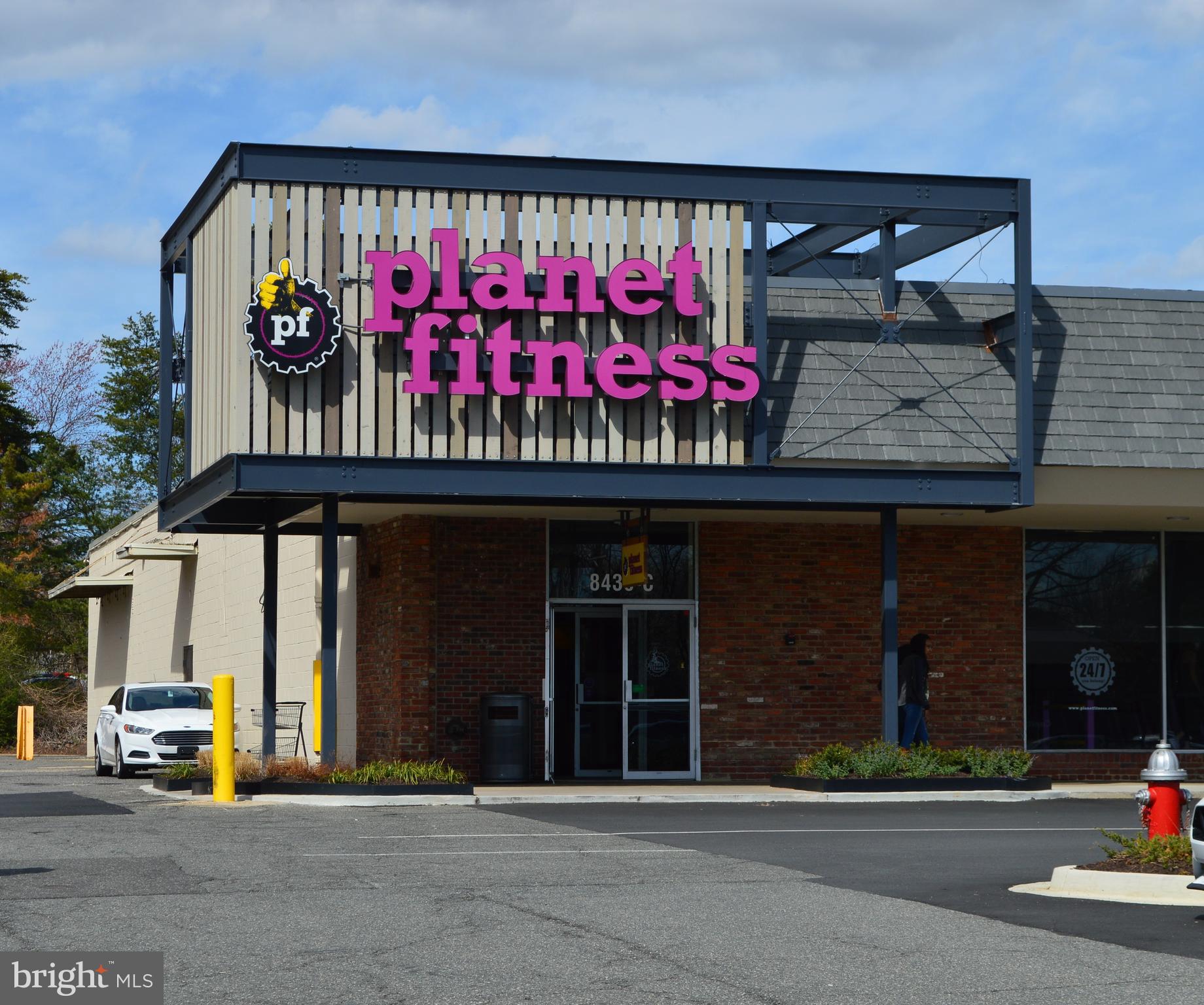 7004 Maple Tree Lane Springfield, VA 22152 - Photo 55 of 58 Close by Planet Fitness