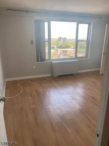 $151,999 | 276 Prospect Street, Unit 9E, East Orange, NJ 07017