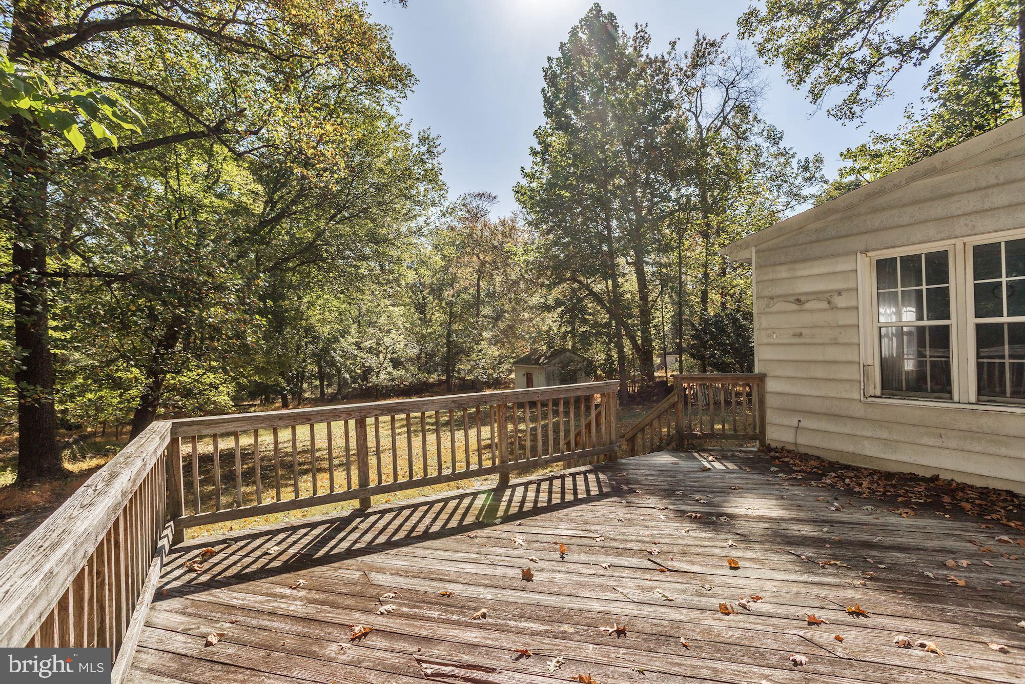 15807 Good Hope Road Silver Spring, MD 20905 - Photo 29 of 33 Rear Deck