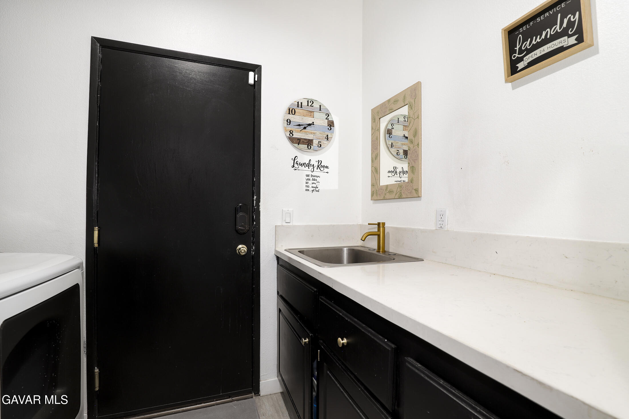 40327 Preston Road Palmdale, CA 93551 - Photo 29 of 32 30