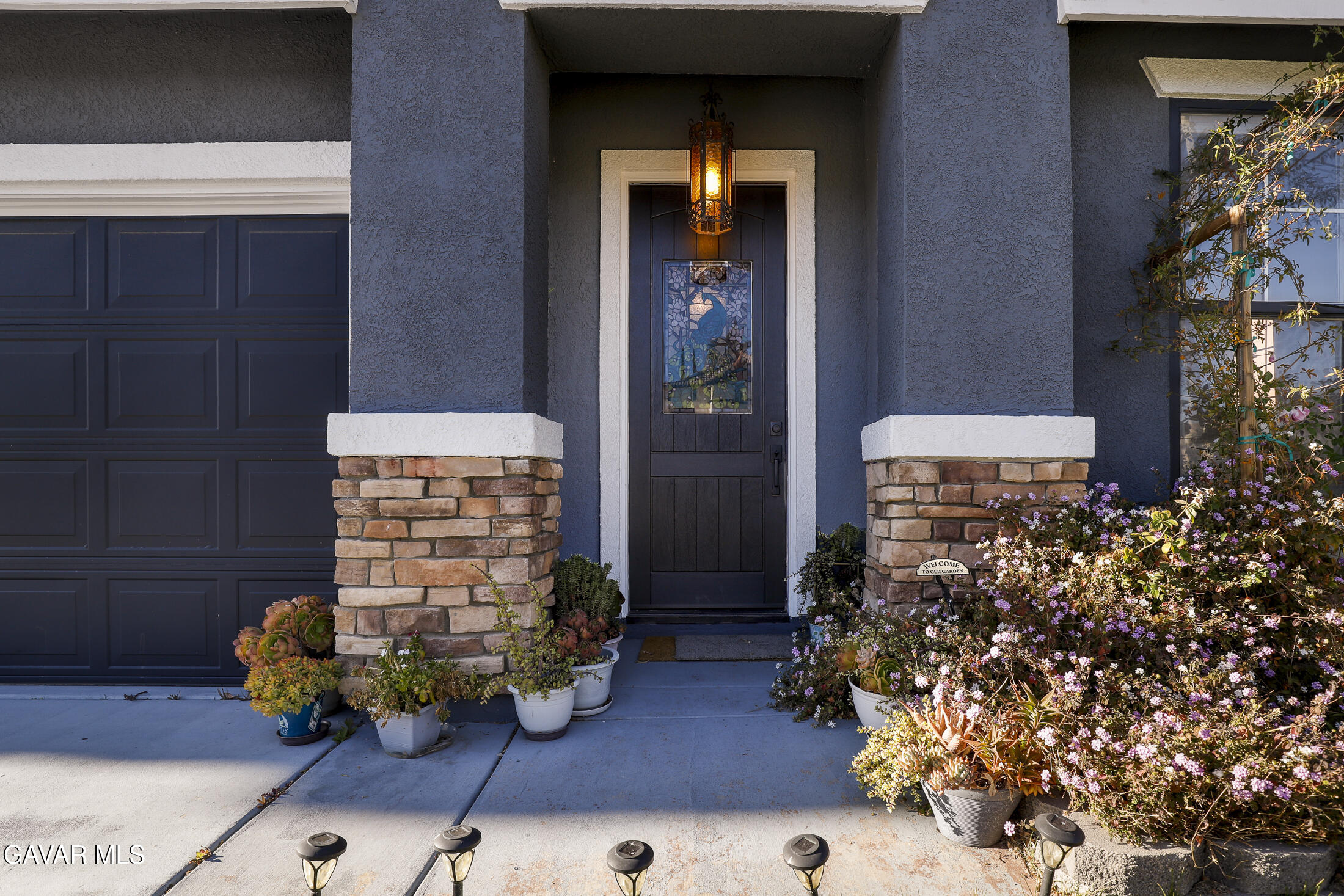 40327 Preston Road Palmdale, CA 93551 - Photo 3 of 32 4