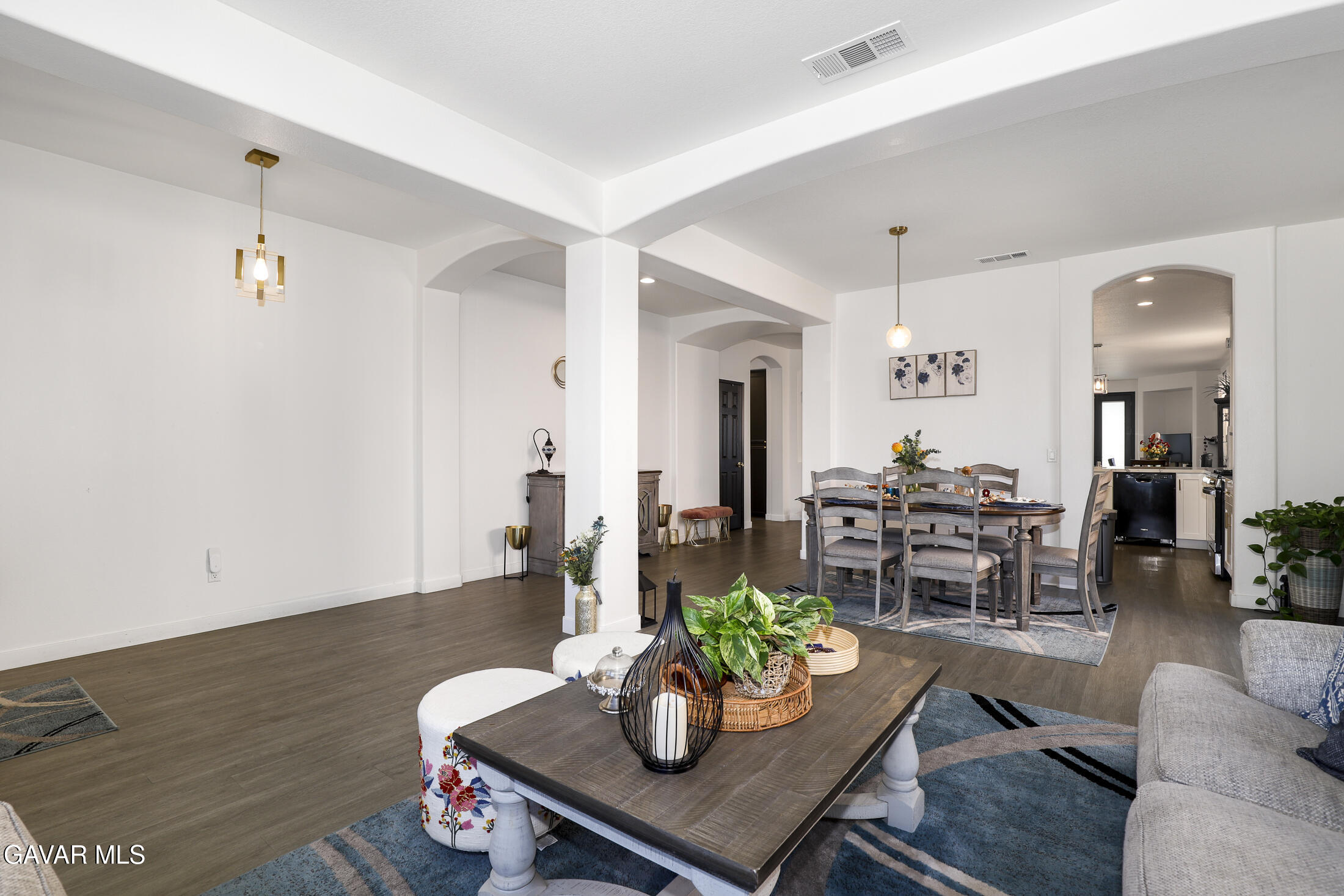 40327 Preston Road Palmdale, CA 93551 - Photo 6 of 32 7