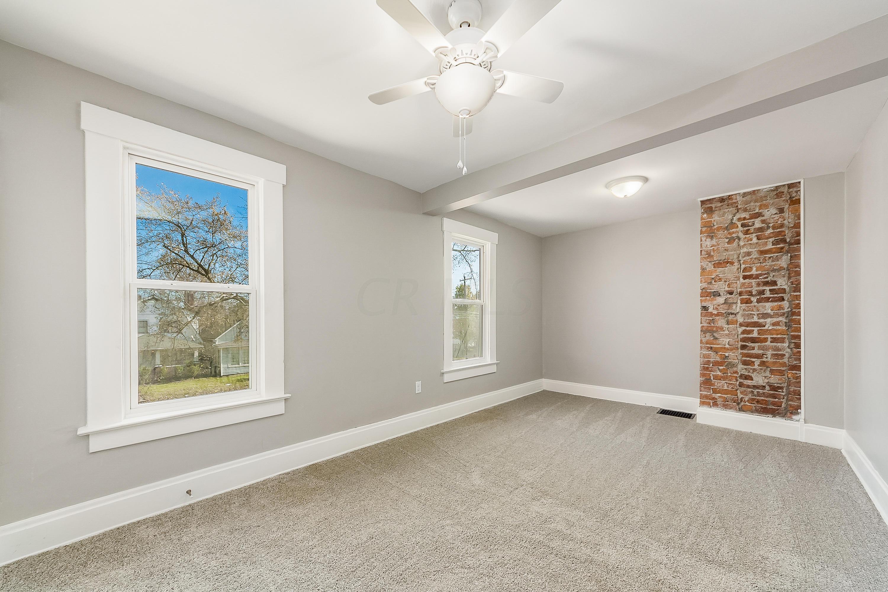 1367 Lockbourne Road Columbus, OH 43206 - Photo 21 of 28