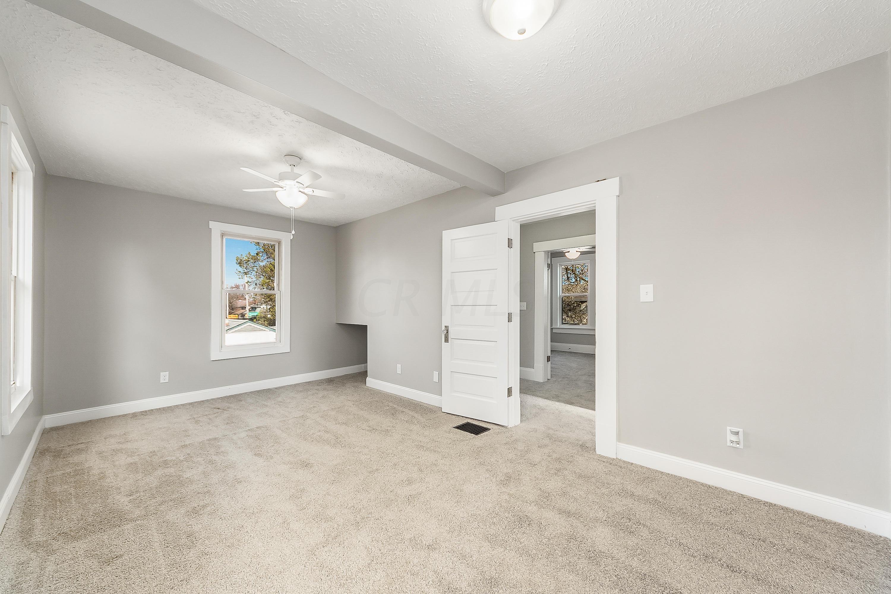 1367 Lockbourne Road Columbus, OH 43206 - Photo 23 of 28