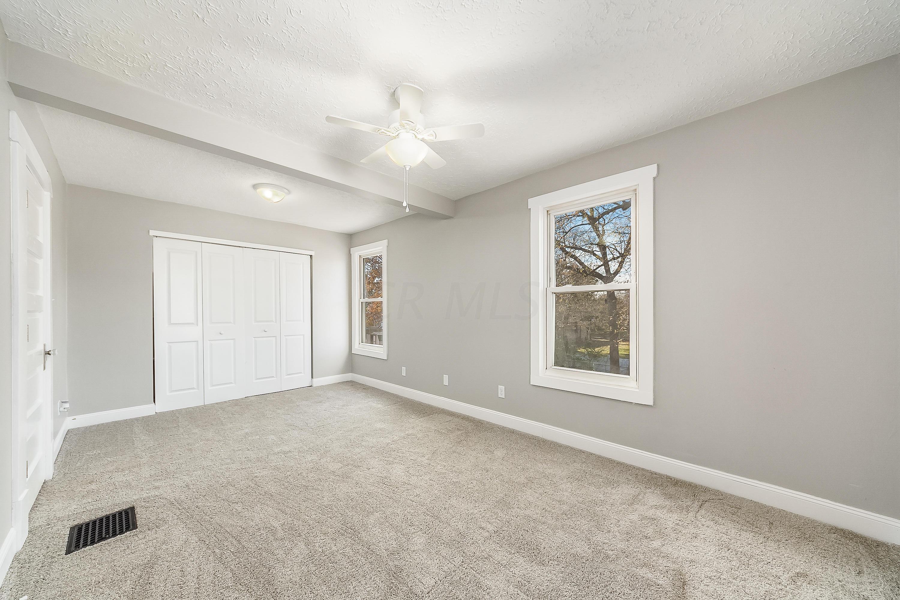 1367 Lockbourne Road Columbus, OH 43206 - Photo 24 of 28