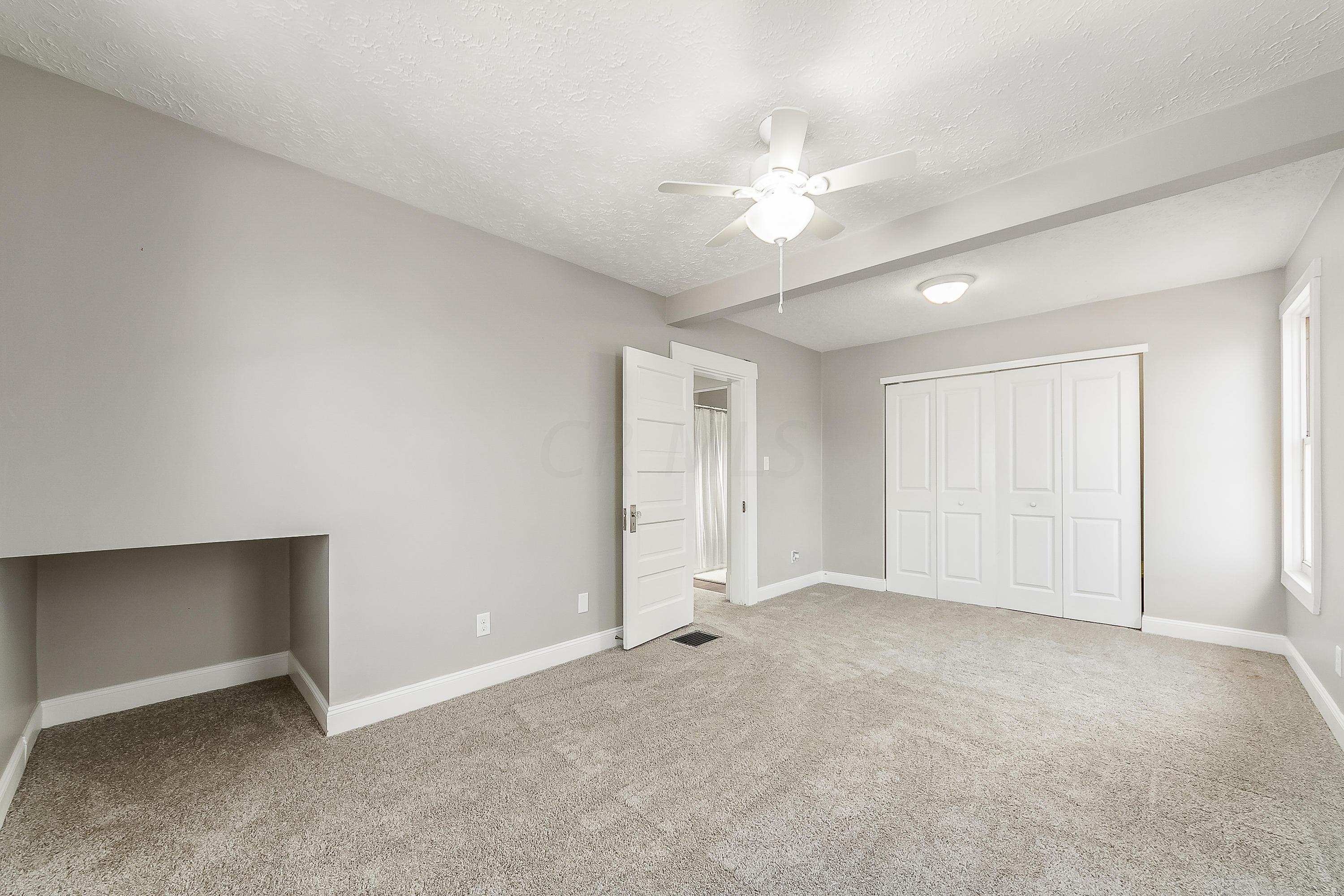 1367 Lockbourne Road Columbus, OH 43206 - Photo 25 of 28