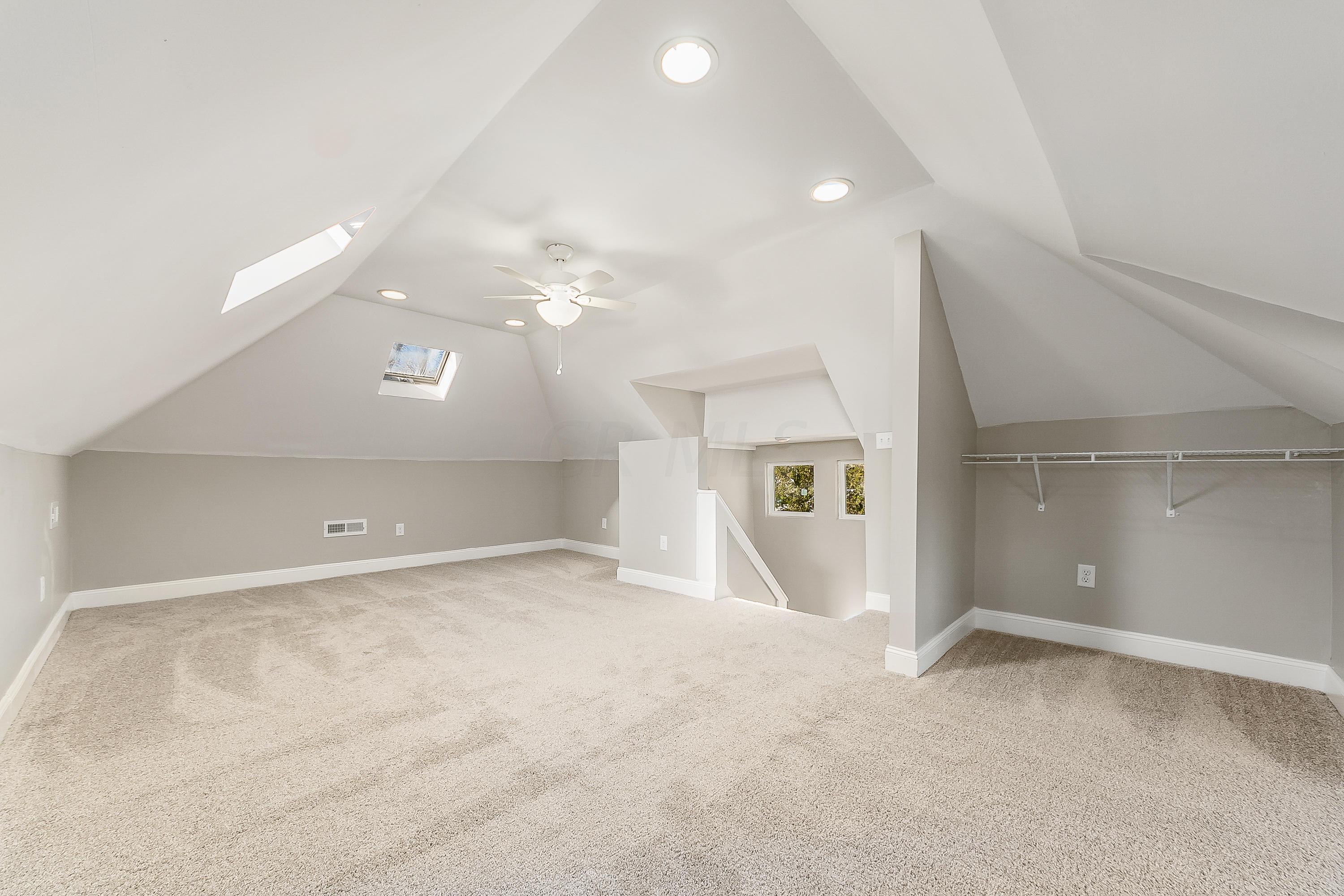 1367 Lockbourne Road Columbus, OH 43206 - Photo 26 of 28