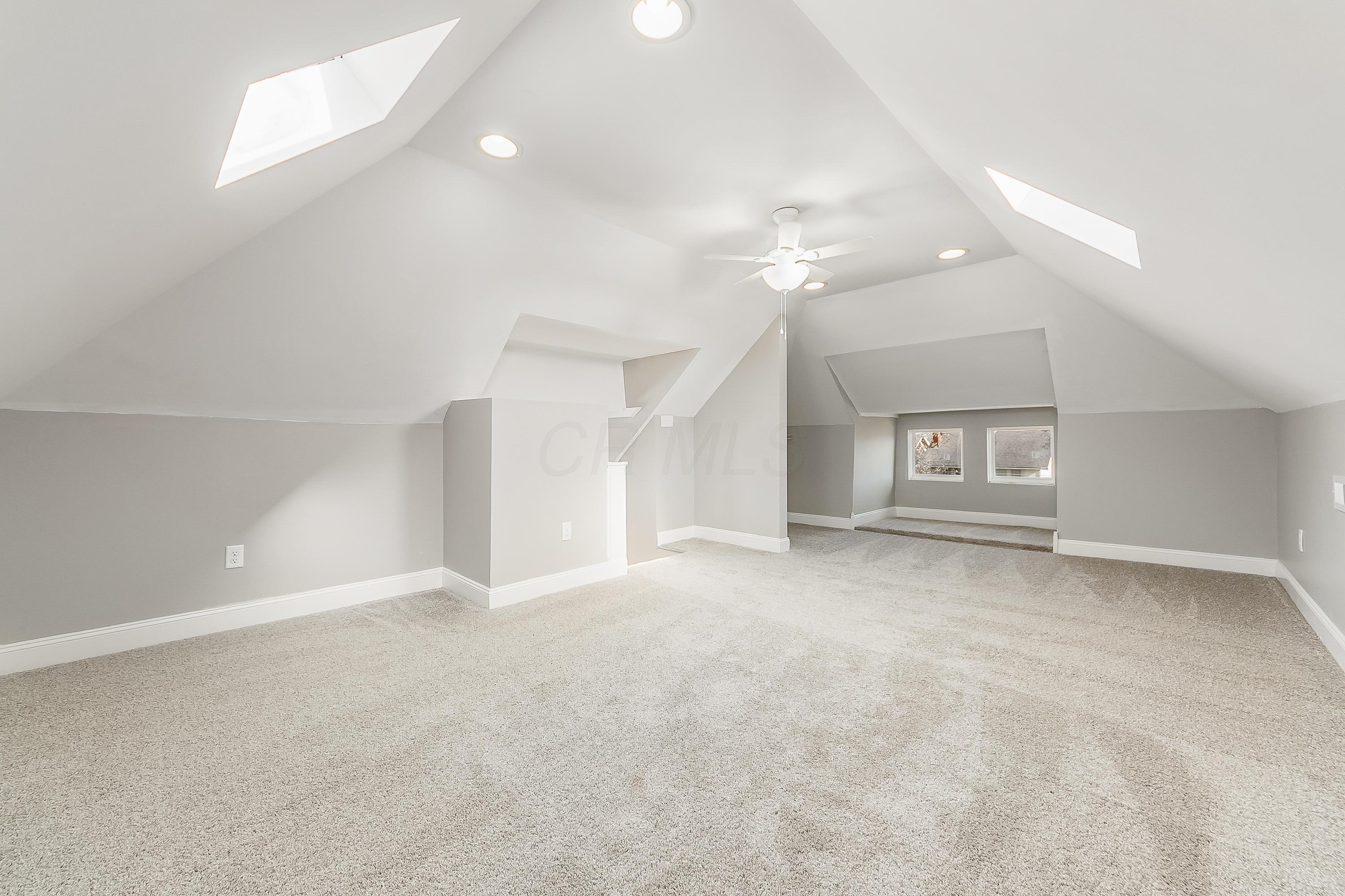 1367 Lockbourne Road Columbus, OH 43206 - Photo 27 of 28