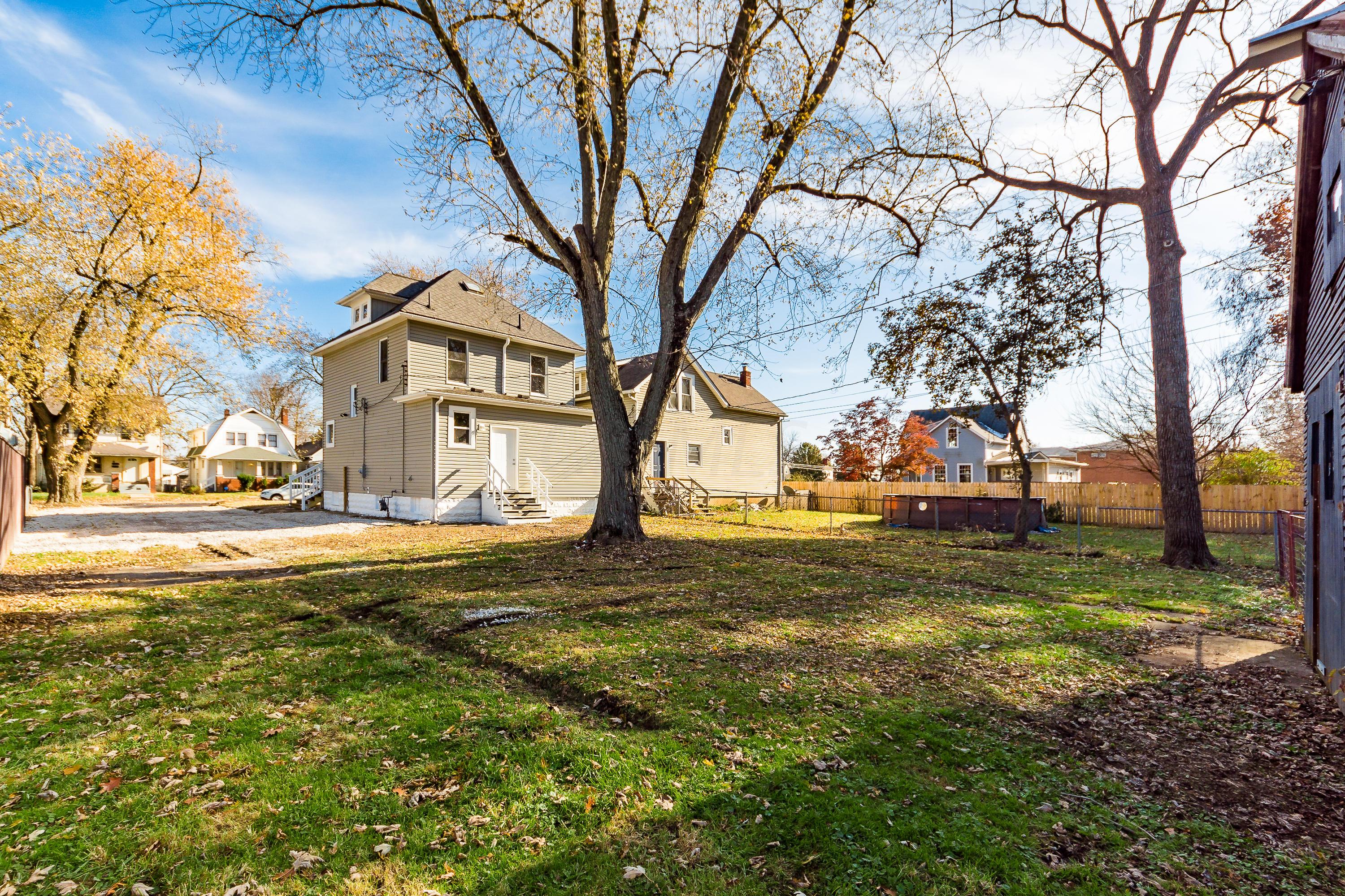 1367 Lockbourne Road Columbus, OH 43206 - Photo 6 of 28