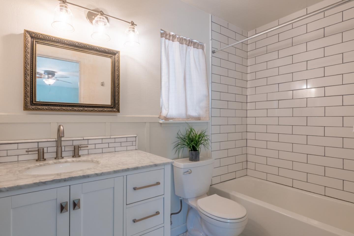 405 Paradise Road Salinas, CA 93907 - Photo 19 of 47 Gallery Image 19