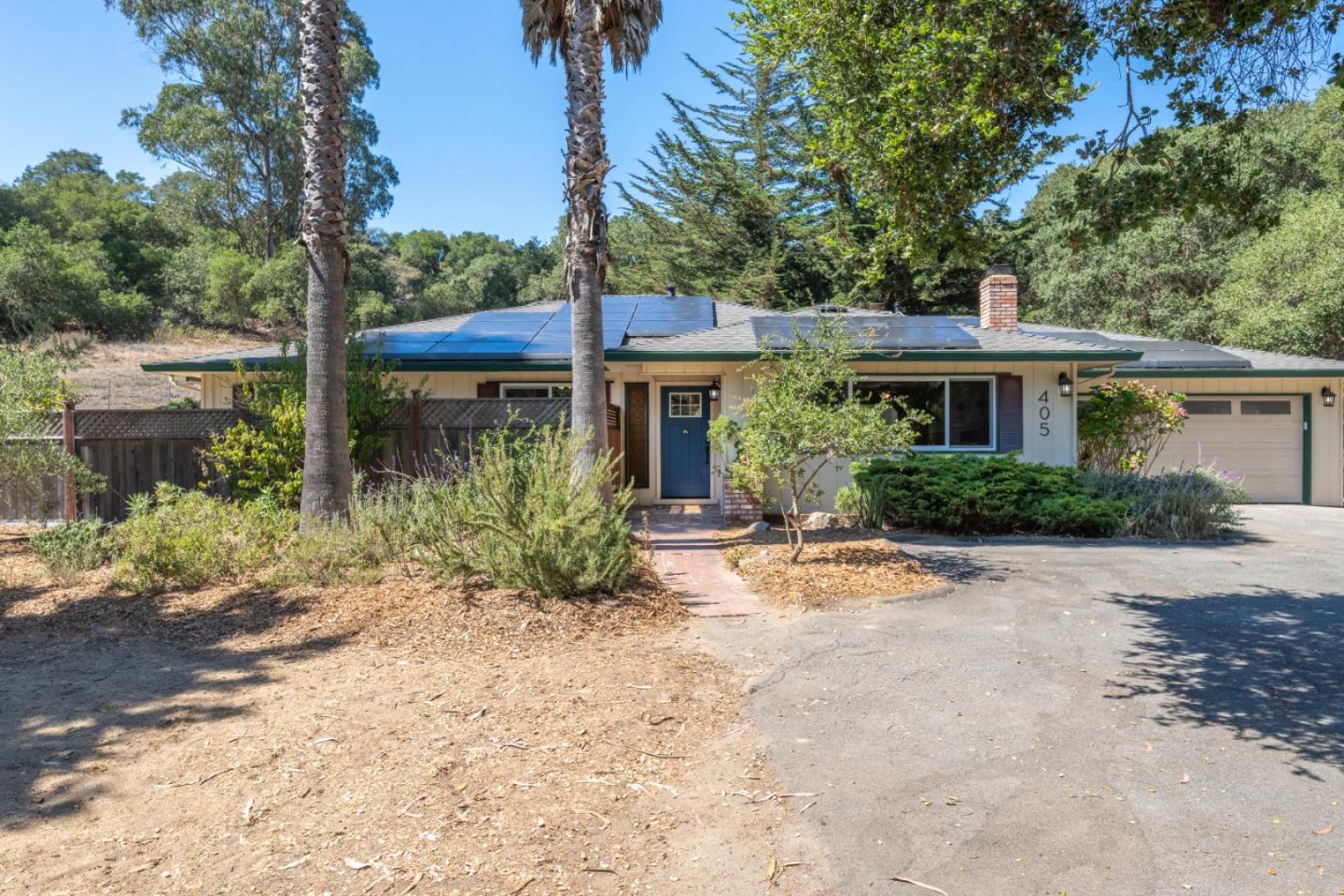405 Paradise Road Salinas, CA 93907 - Photo 3 of 47 Gallery Image 3