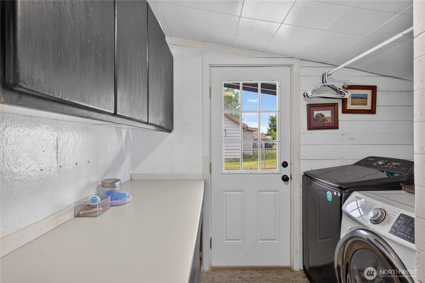 12951 Satterlee Road Anacortes, WA 98221 - Photo 24 of 36