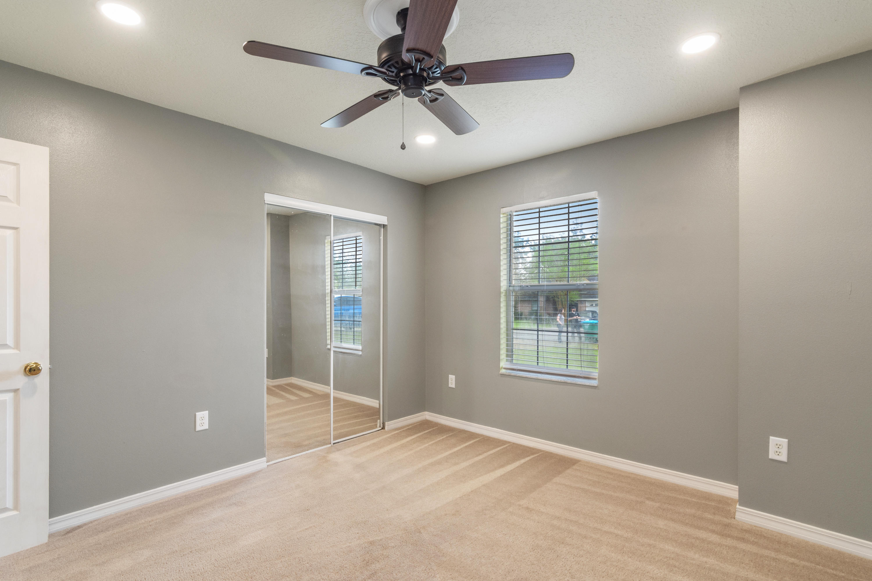 520 Risen Star Drive Crestview, FL 32539 - Photo 23 of 34 520 Risen Star Dr-18