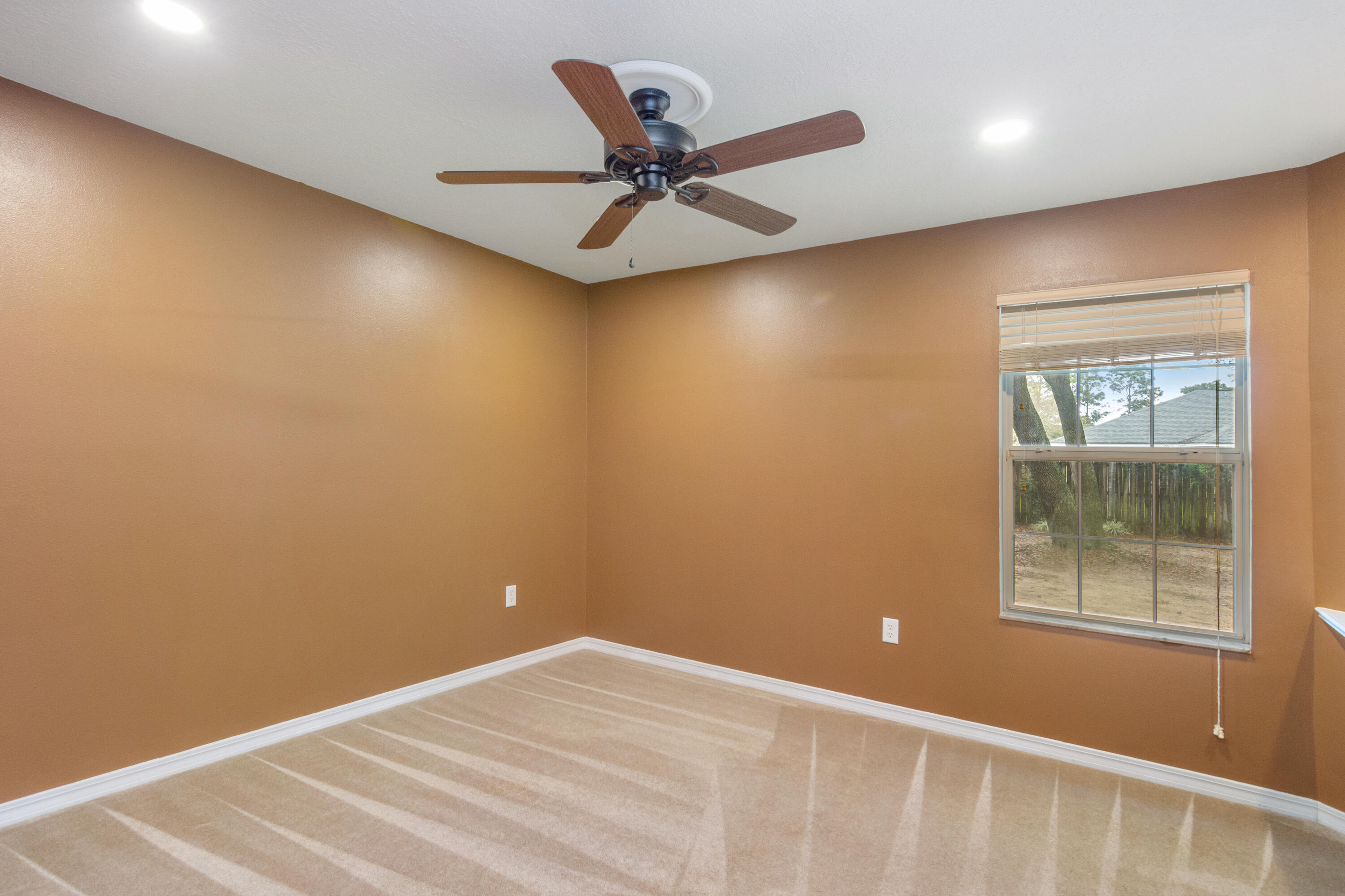 520 Risen Star Drive Crestview, FL 32539 - Photo 26 of 34 520 Risen Star Dr-21