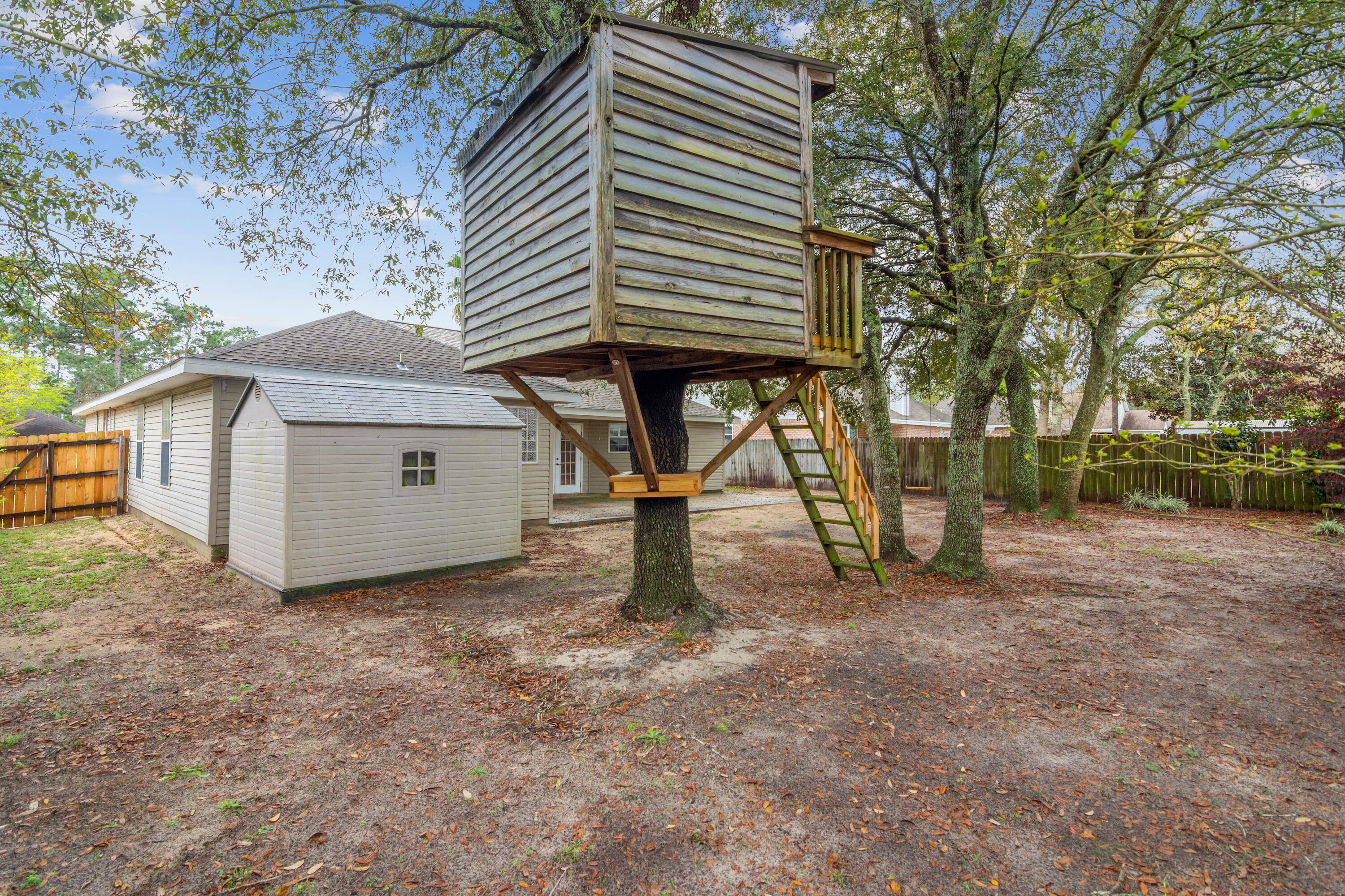 520 Risen Star Drive Crestview, FL 32539 - Photo 34 of 34 520 Risen Star Dr-28