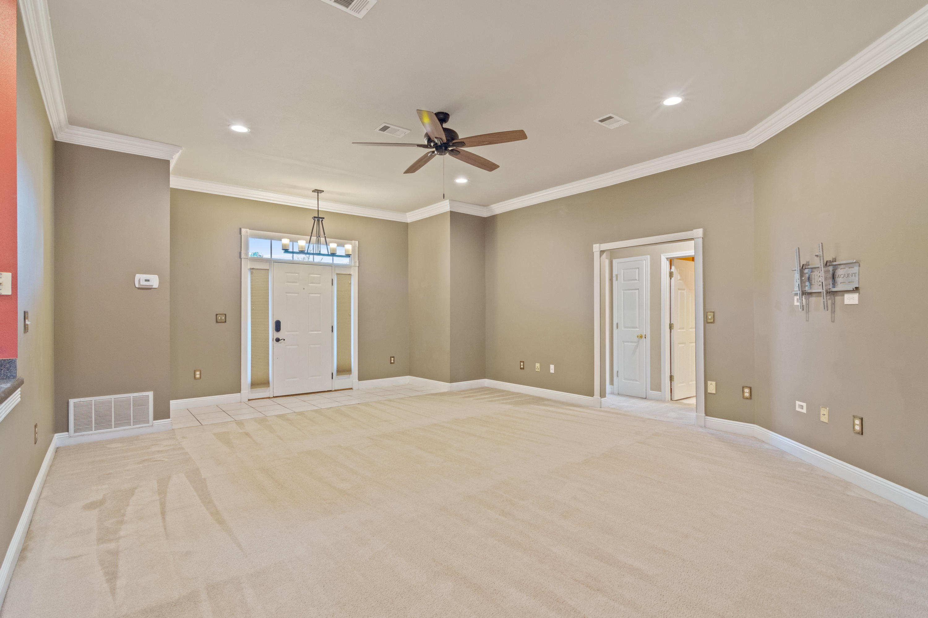520 Risen Star Drive Crestview, FL 32539 - Photo 6 of 34 520 Risen Star Dr-03