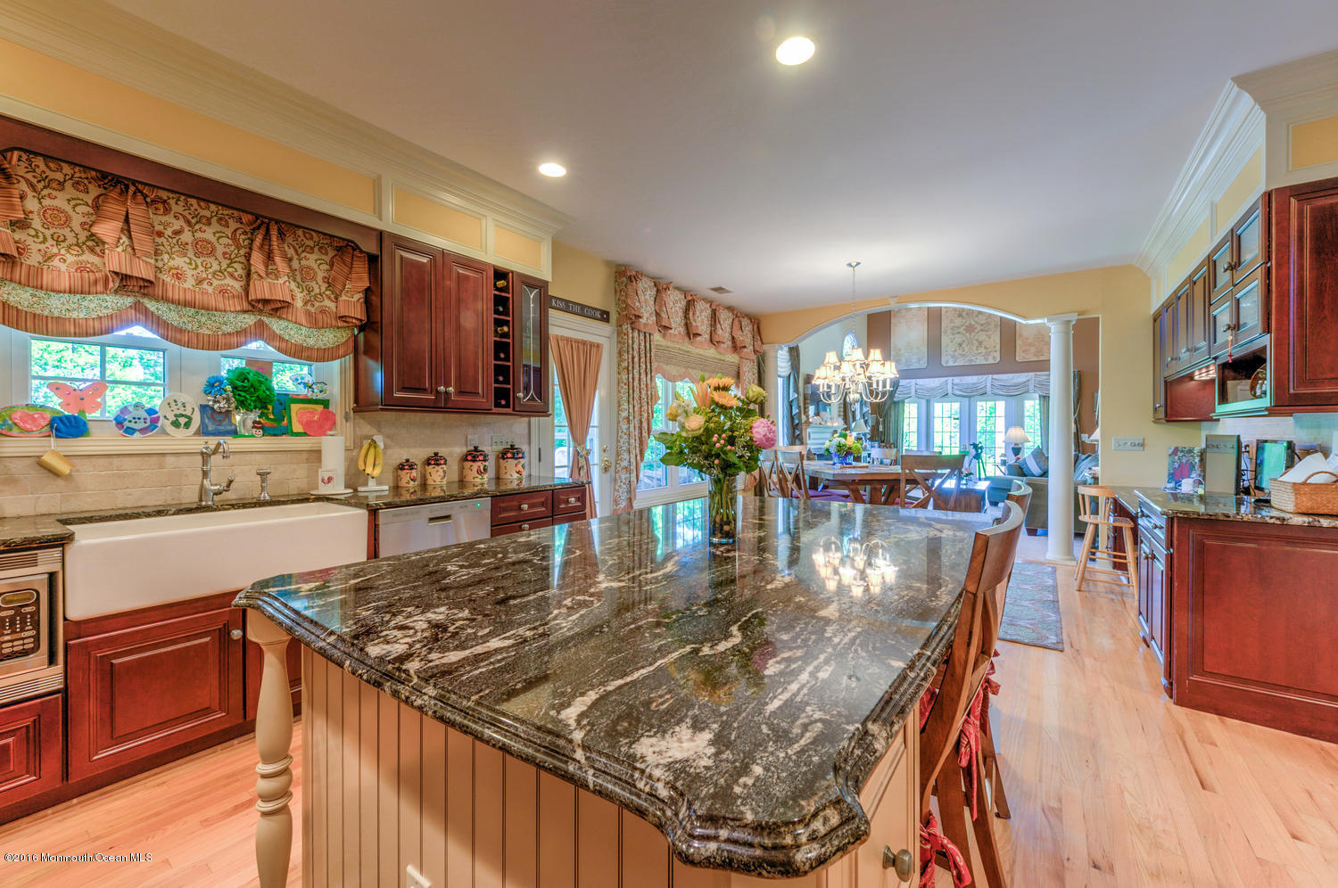 10 Eagle Nest Road Colts Neck, NJ 07722 - Photo 16 of 58 10 Eagle Nest Rd Colts Neck NJ-large-013