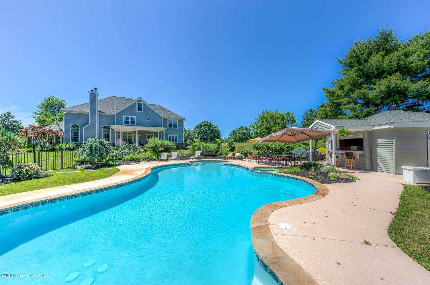 10 Eagle Nest Road Colts Neck, NJ 07722 - Photo 7 of 58 10 Eagle Nest Rd Colts Neck NJ-large-049