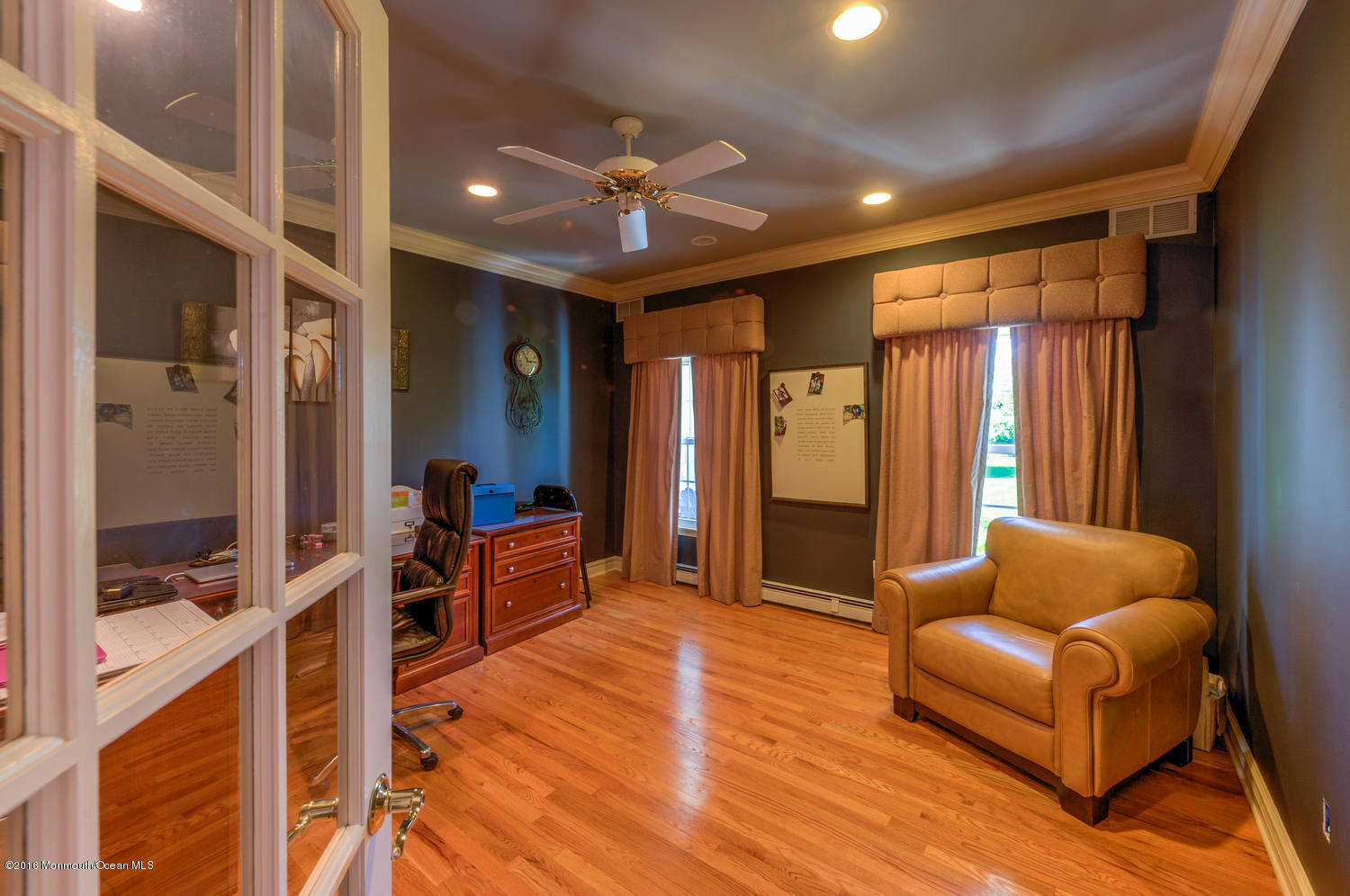 10 Eagle Nest Road Colts Neck, NJ 07722 - Photo 10 of 58 10 Eagle Nest Rd Colts Neck NJ-large-007
