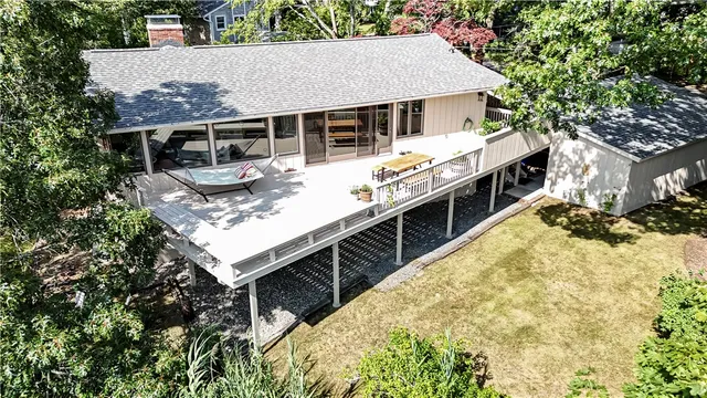 $4,900 | 2 Buckingham Street, Barrington, RI 02806