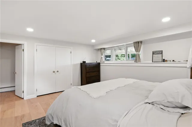 $4,900 | 2 Buckingham Street, Barrington, RI 02806