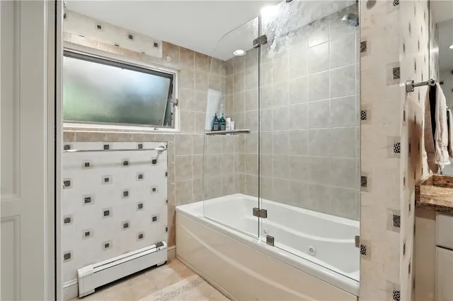 $4,900 | 2 Buckingham Street, Barrington, RI 02806