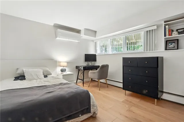 $4,900 | 2 Buckingham Street, Barrington, RI 02806