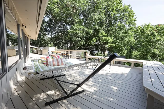 $4,900 | 2 Buckingham Street, Barrington, RI 02806