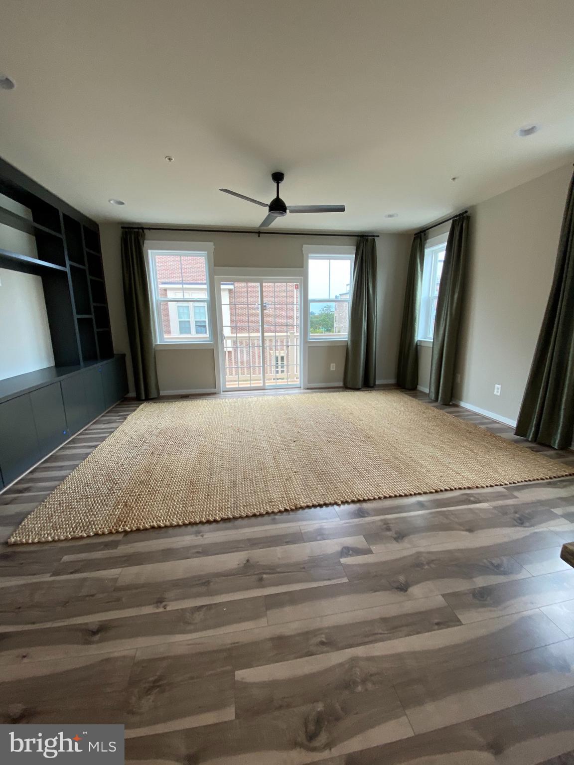 14261 Travilah Road Rockville, MD 20850 - Photo 3 of 23 Living Room -Main Level