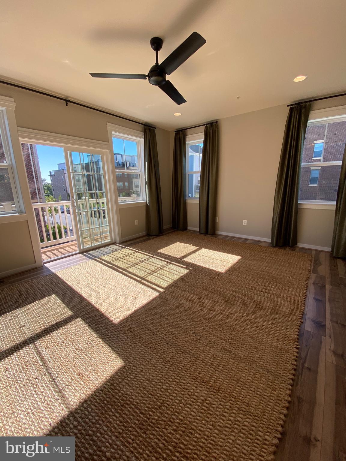 14261 Travilah Road Rockville, MD 20850 - Photo 9 of 23 Living Room -Main Level
