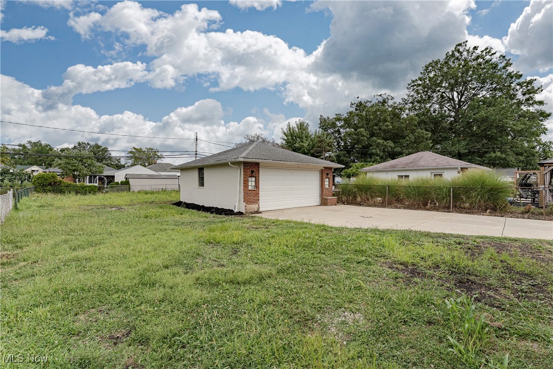 801 Pendley Road Eastlake, OH 44095 - Photo 28 of 31