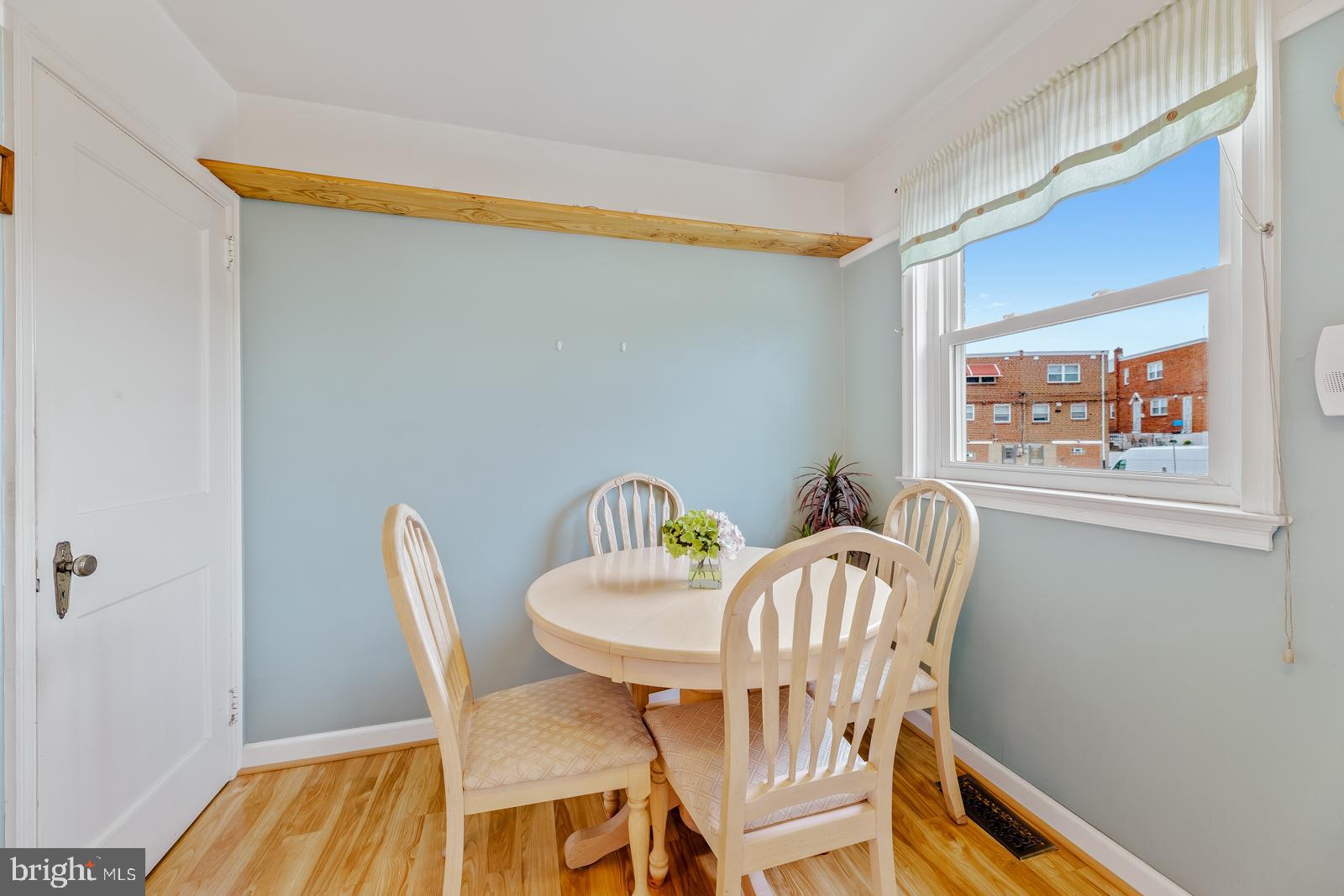 2818 Sandyford Avenue Philadelphia, PA 19152 - Photo 10 of 29 Eat-in-Kitchen