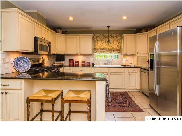 3504 Crestbrook Road Birmingham, AL 35223 - Photo 13 of 32