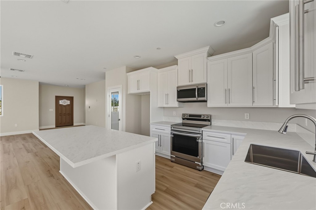 20521 Hunter Street Perris, CA 92570 - Photo 12 of 44