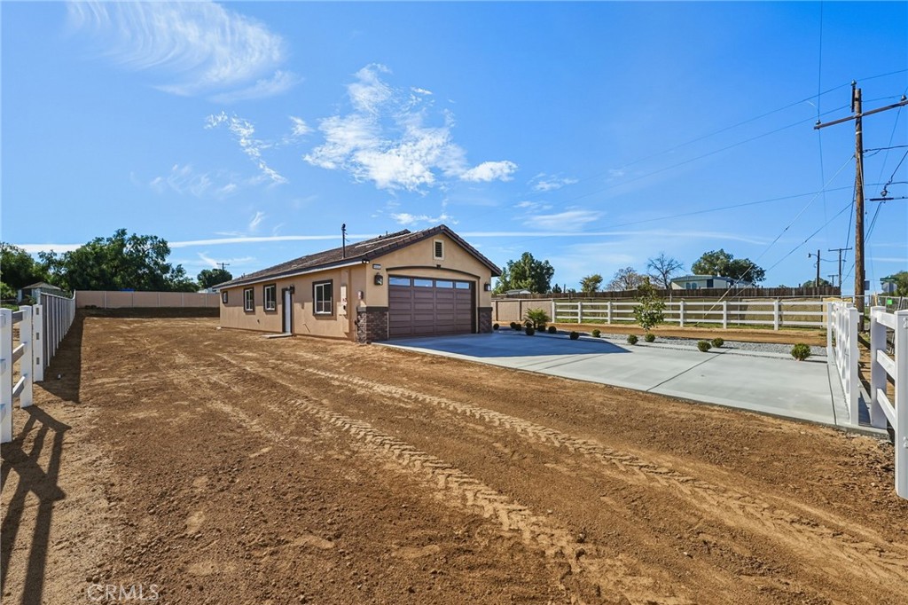 20521 Hunter Street Perris, CA 92570 - Photo 31 of 44
